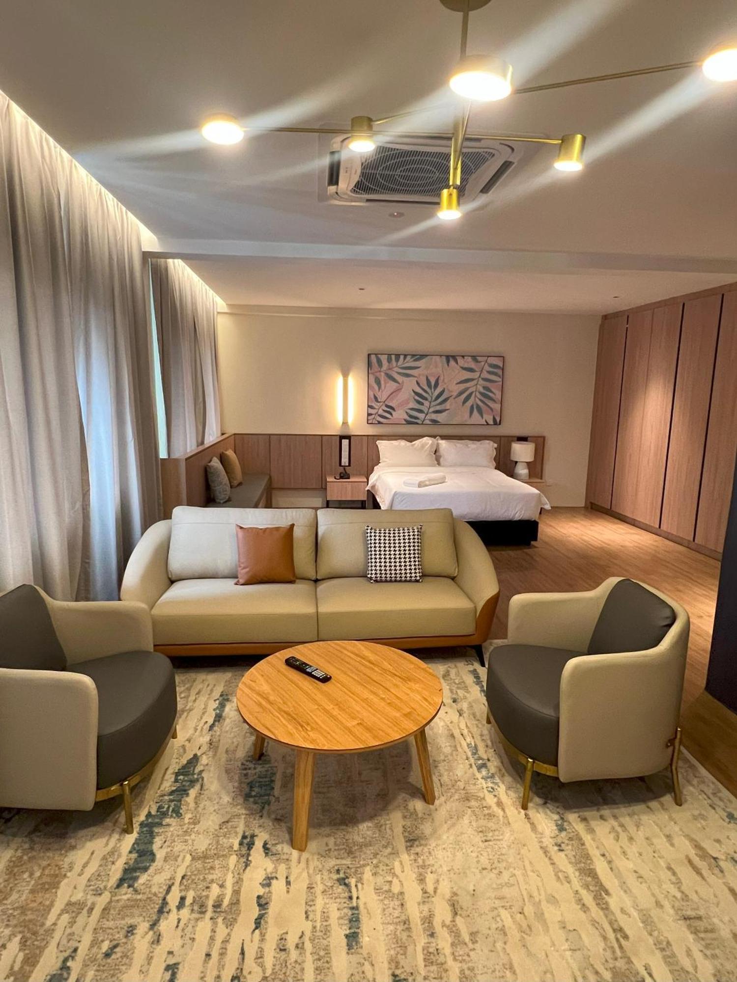 קואלה לומפור Urban Living Residence מראה חיצוני תמונה